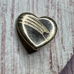 Gold tone rainbow heart Variety Club pin 1998 VSCO
